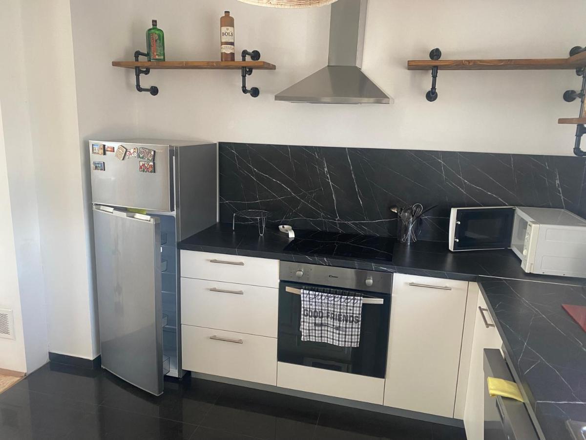 Apartman Kaja Zagabria Esterno foto
