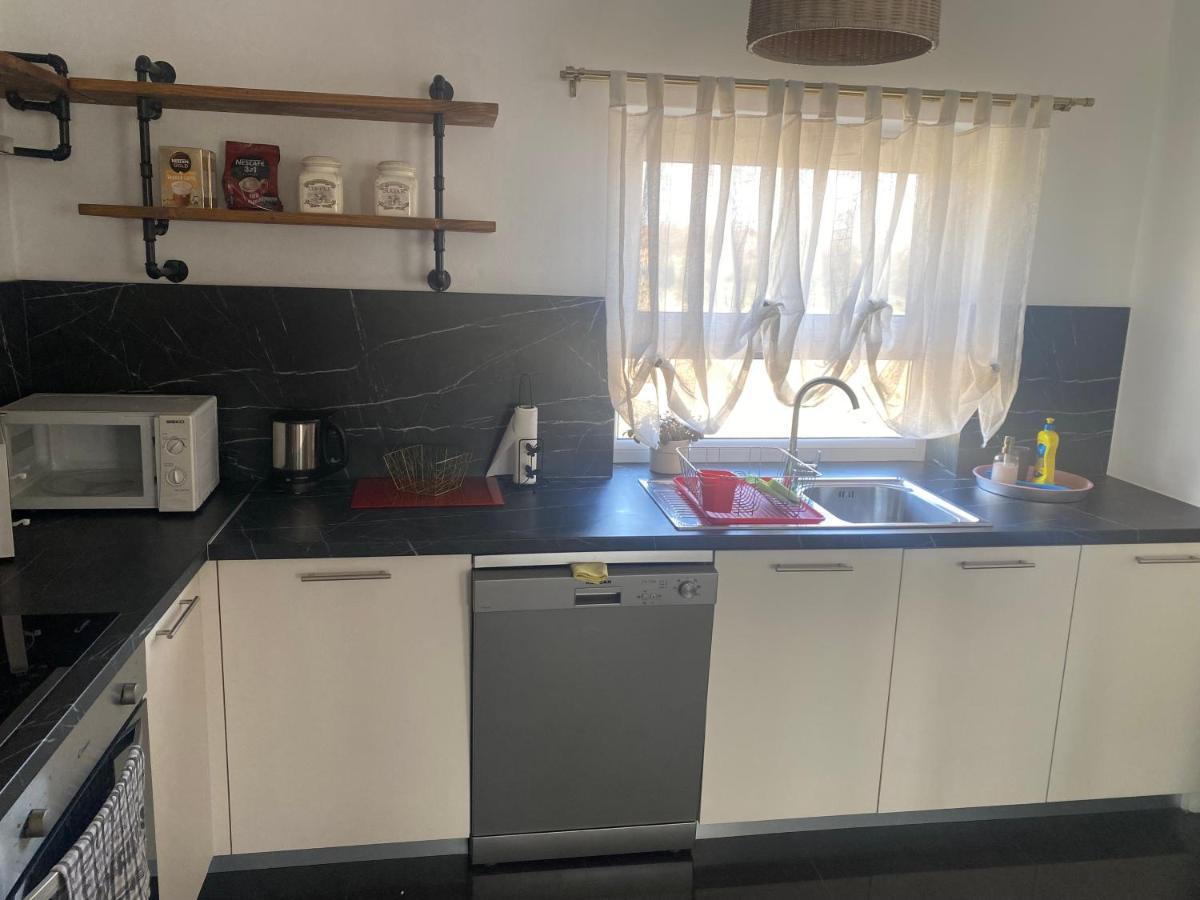 Apartman Kaja Zagabria Esterno foto